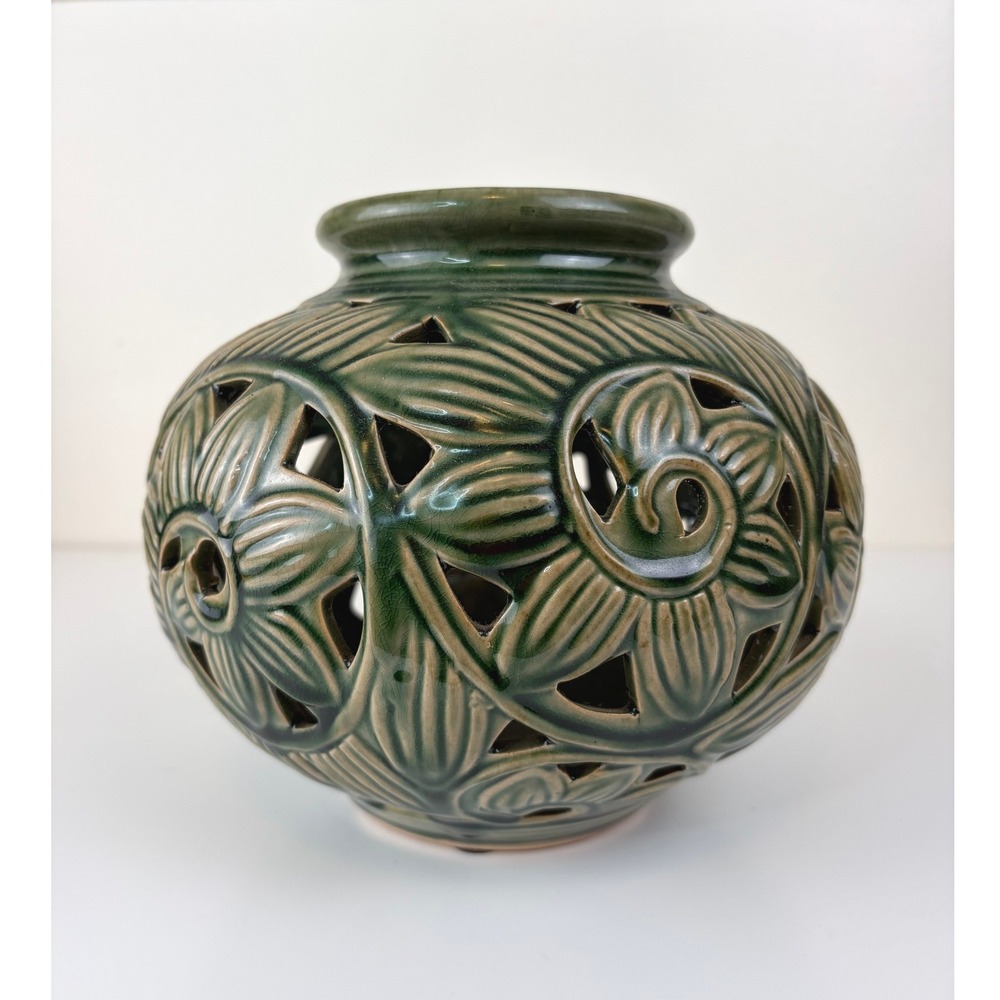Vintage Green Art Pottery Vase Pierced Openwork Floral Leaf Ceramic
